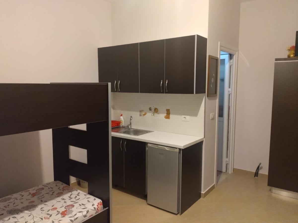 Xuxi Apartments Lukovë 외부 사진