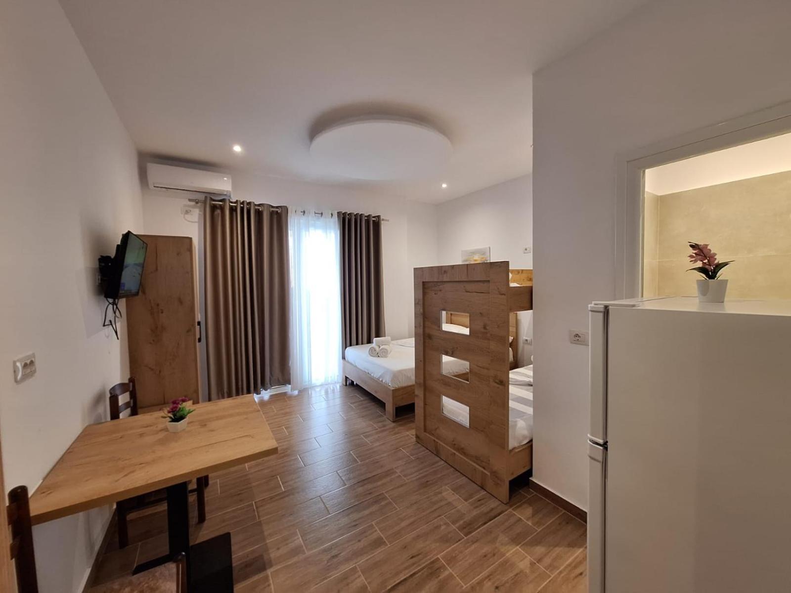 Xuxi Apartments Lukovë 외부 사진