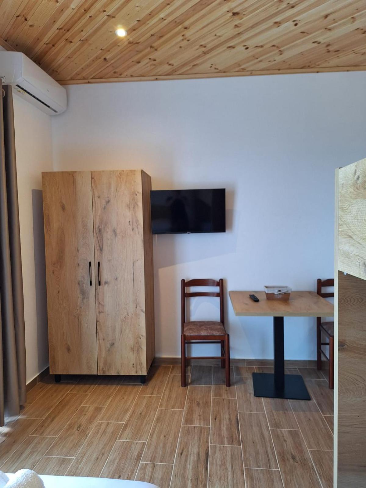 Xuxi Apartments Lukovë 외부 사진