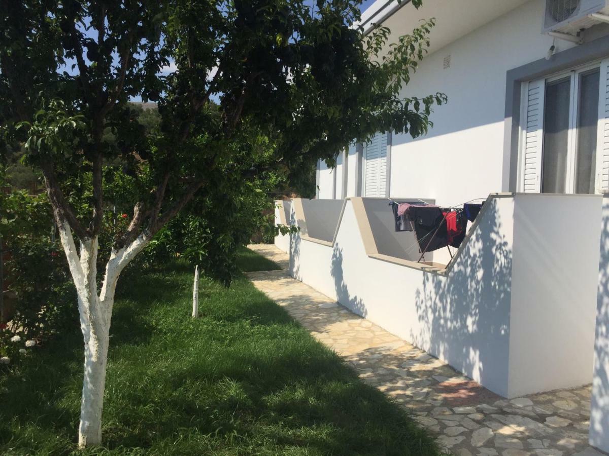 Xuxi Apartments Lukovë 외부 사진
